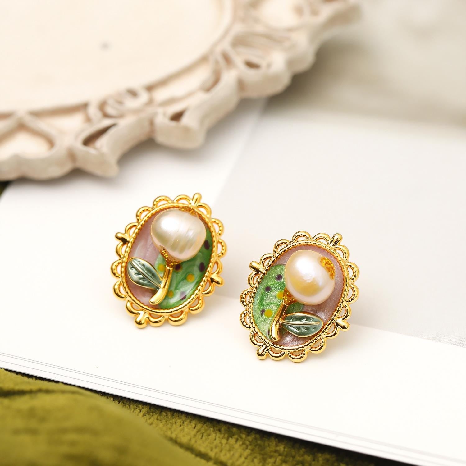 Vintage Lace Pearl Flower Earrings – French Elegant Floral Stud Earrings, Cottagecore Jewelry
