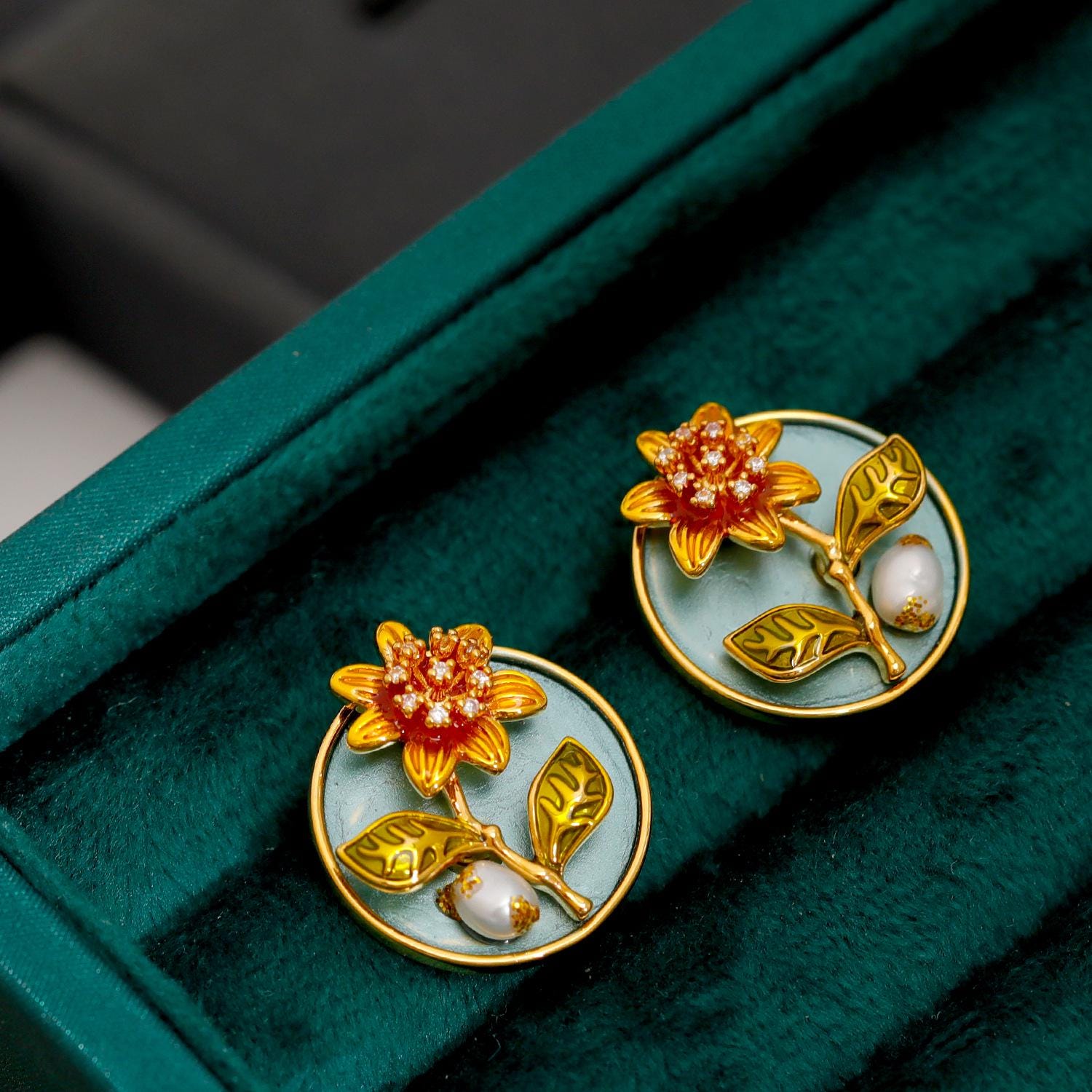 Baroque Pearl Flower Earrings – Vintage Oil Painting Style Floral Earrings, Elegant Round Petal Jewelry