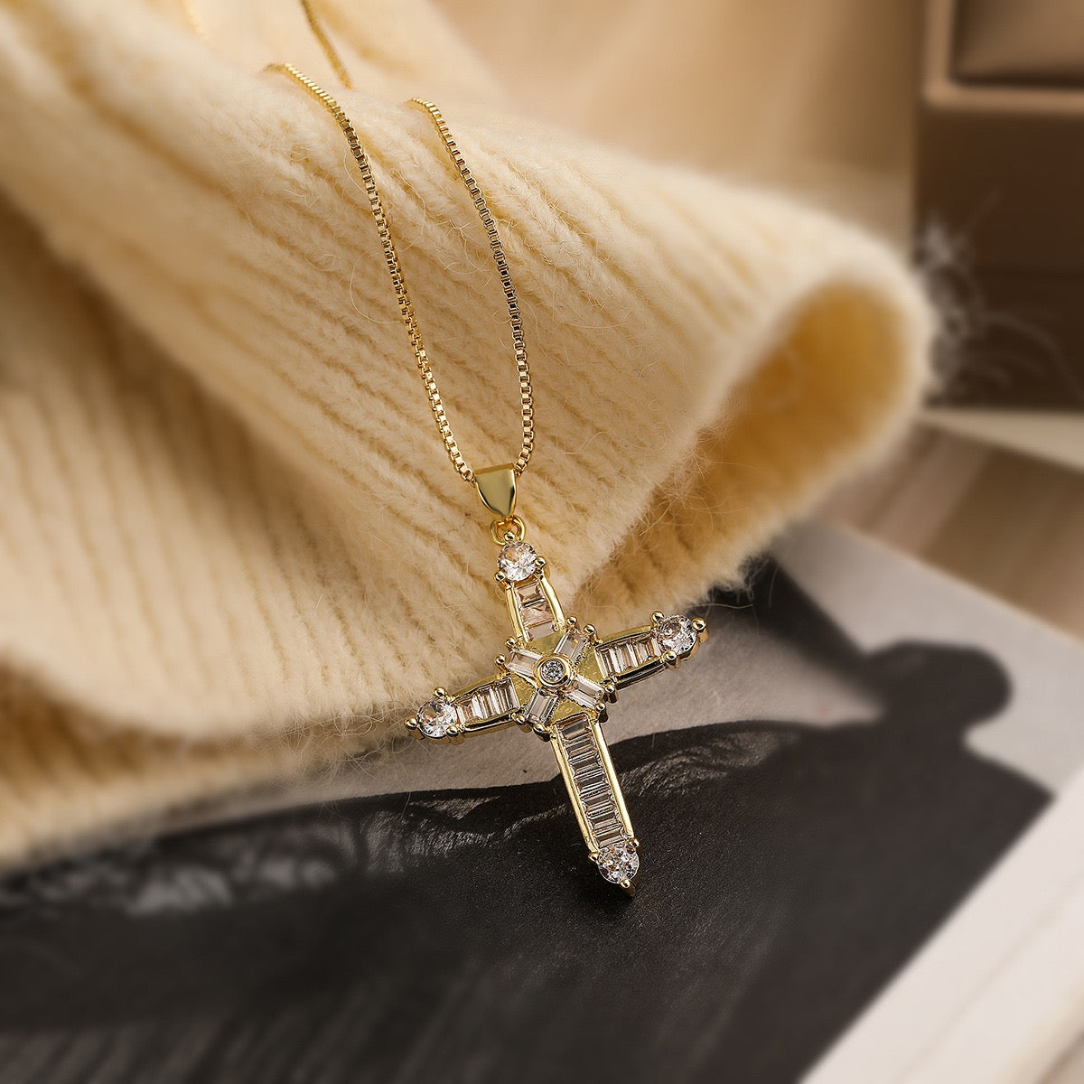 Diamond Cross Pendant Necklace – Elegant Religious Jewelry Collection