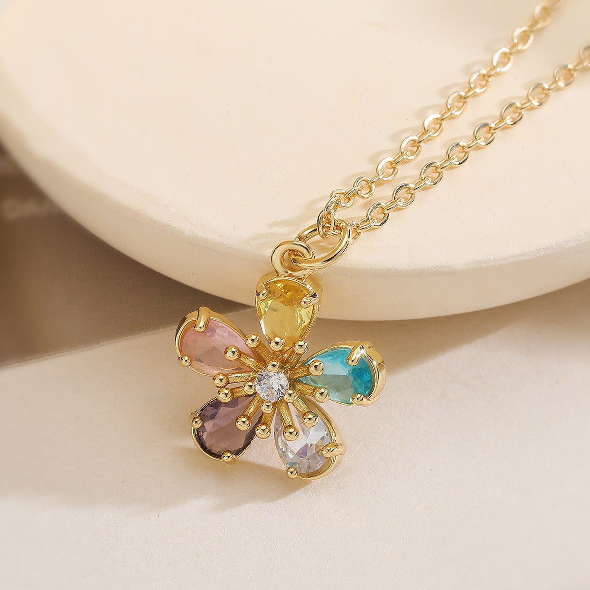 Gold Heart & Flower Crystal Necklace Collection – Romantic Floral Pendant Necklace, Sparkling Cubic Zirconia Jewelry Gift for Women