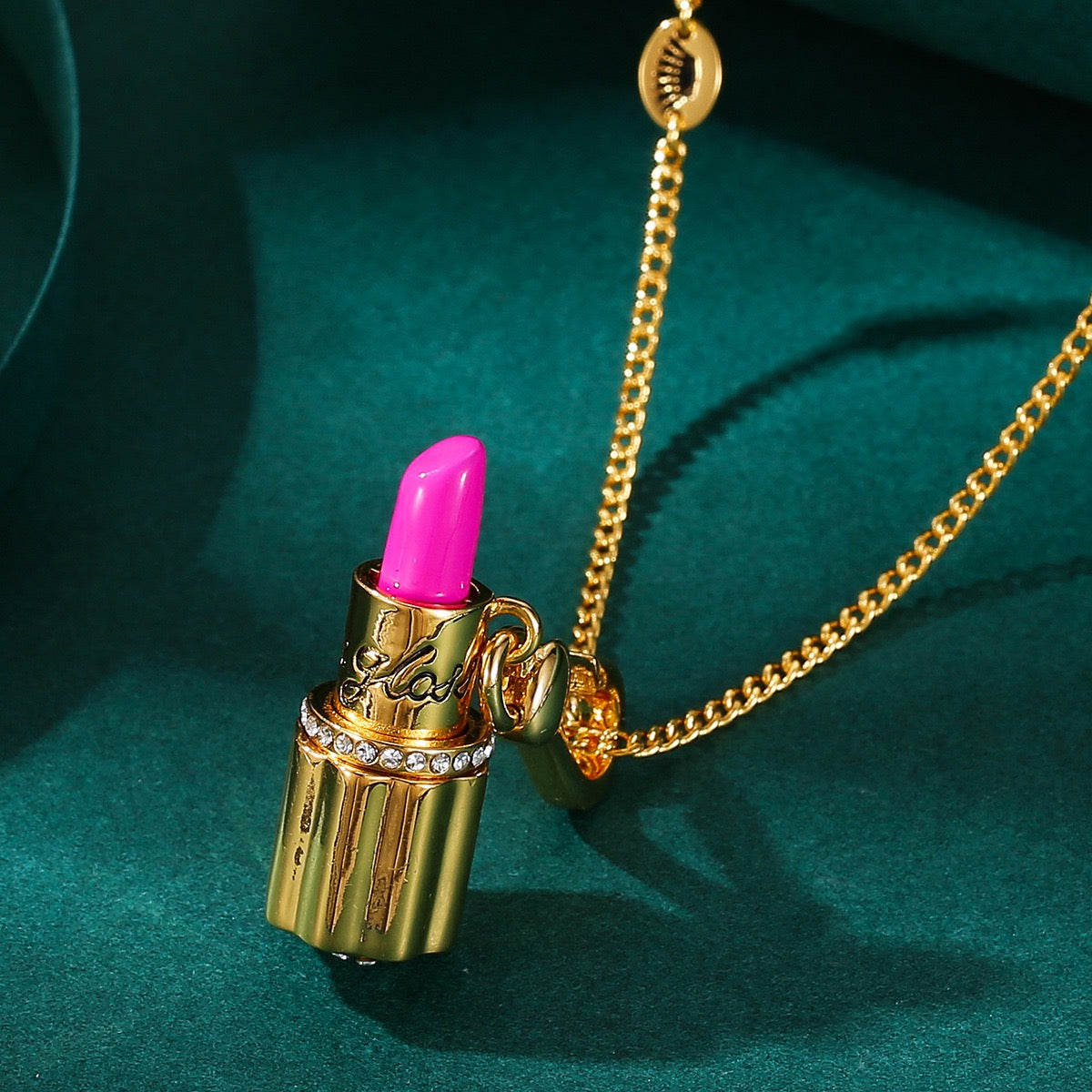 Pink Lipstick Charm Necklace – Glam Beauty Pendant, Fashion Lover Necklace, Chic Makeup Jewelry for Her