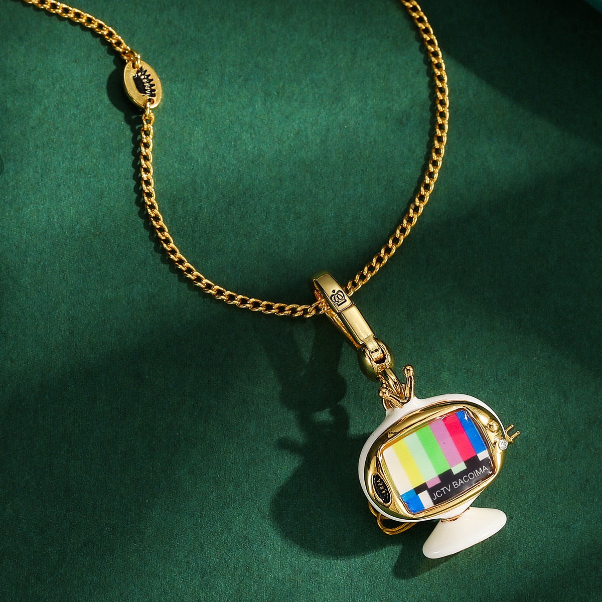 Retro Television Charm Necklace – Vintage TV Pendant Necklace, Color Bar Screen Charm, Nostalgic Gold Statement Jewelry