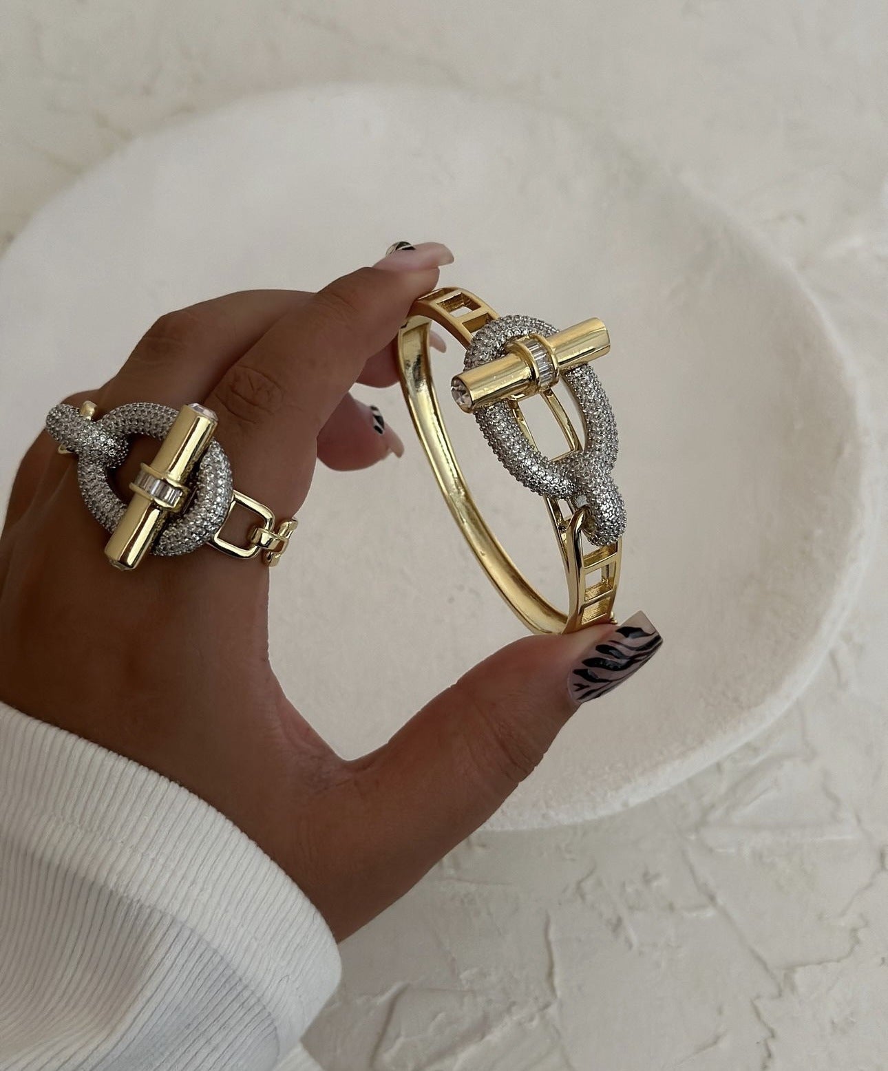 Luxury Knot Crystal Bracelet & Ring Set – Gold-Plated Statement Jewelry Collection for Women